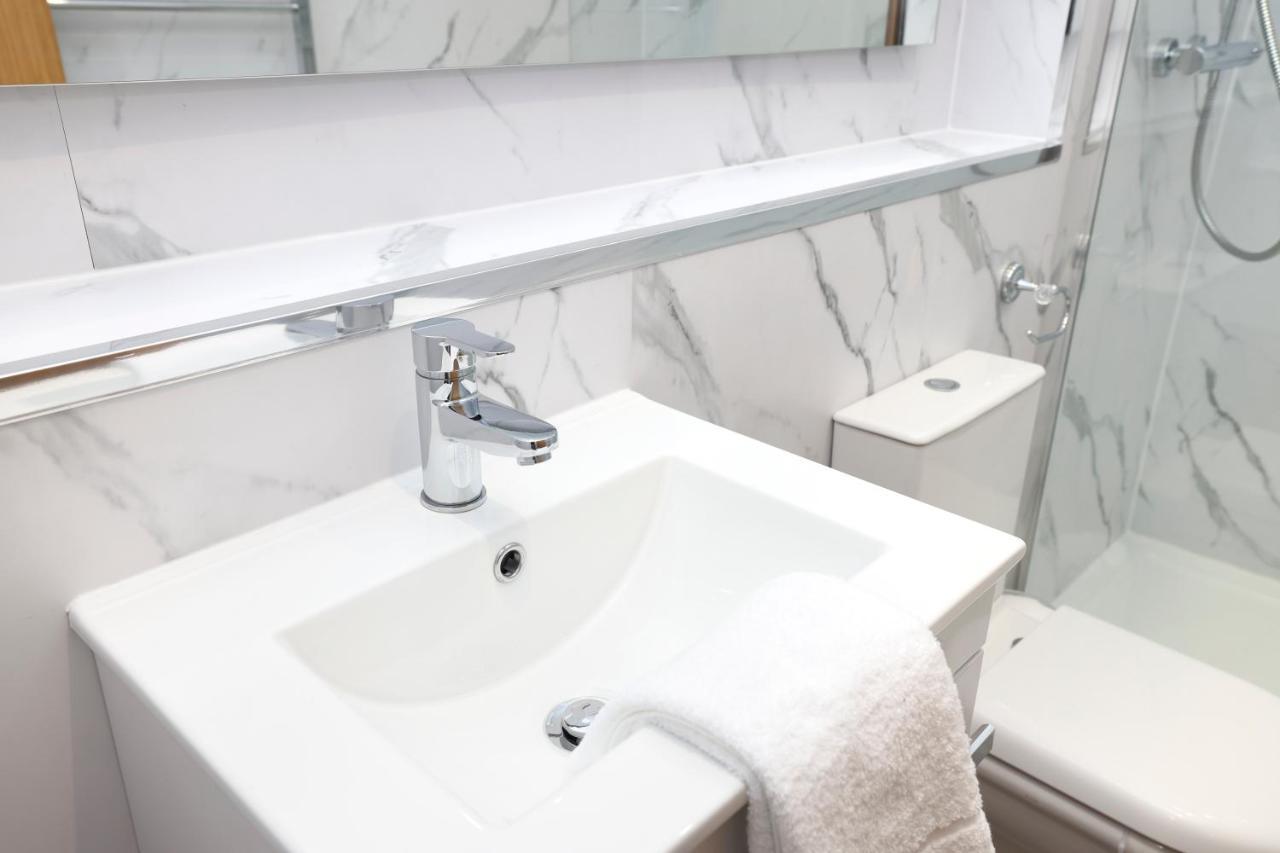 Stunning 2 Bed Apt Nr The Royal Mile & The Castle EDI Kültér fotó