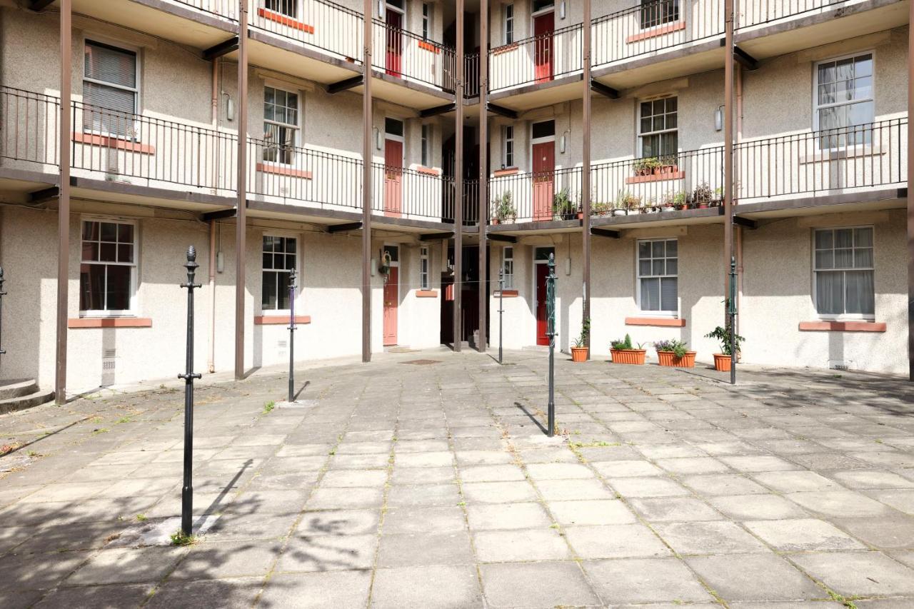 Stunning 2 Bed Apt Nr The Royal Mile & The Castle EDI Kültér fotó